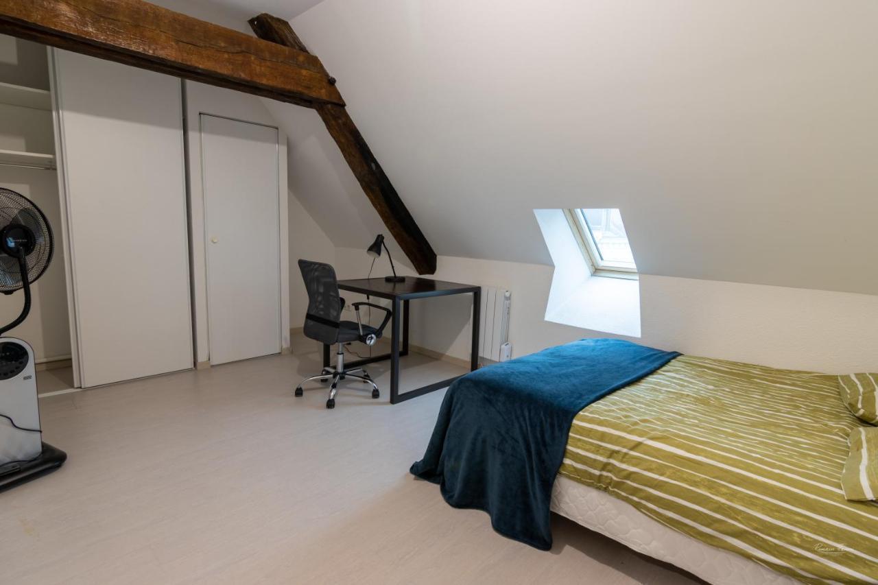 Magnifique Appartement Renove Dans Residence Saumur Exteriör bild